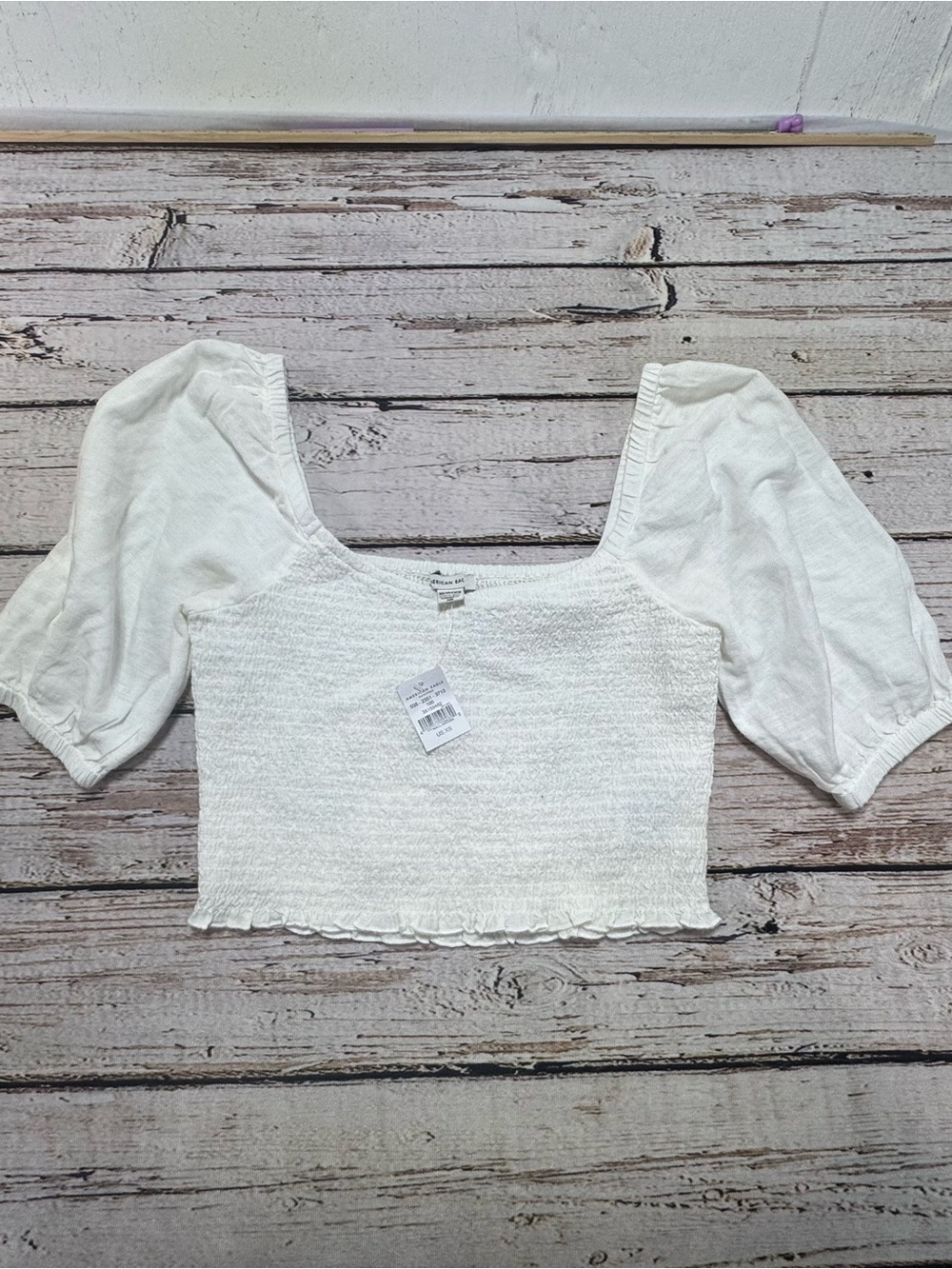 American Eagle Women's‎ XS White Smocked Puff Sleeve Crop Top NWT